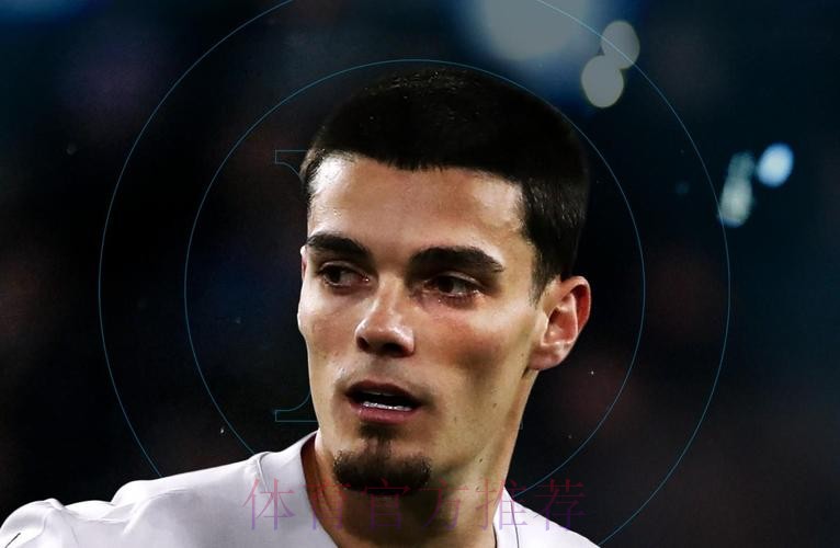 马卡:那不勒斯3000万求购古铁雷斯 皇马可分50% 马卡:那不勒斯3000万求购古铁雷斯 皇马可分50%